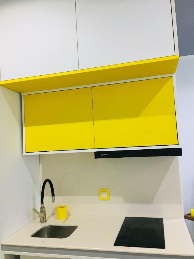 Yellow Room With Sea View Махинари Екстериор снимка
